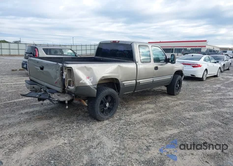 1999 Chevrolet Silverado 2500 Ls z USA, uszkodzony, nr VIN 1GCGK29U2XE206394